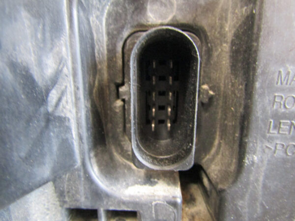 Koplamp Skoda Rapid FACELIFT XENON 17-19 5JB941015C LINKS Q903/C192