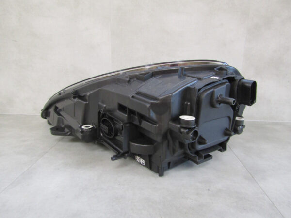 Koplamp Porsche MACAN 95B FACELIFT FULL LED MATRIX 18-24 95B941016F RECHTS Q875/K4 4B