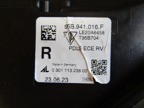 Koplamp Porsche MACAN 95B FACELIFT FULL LED MATRIX 18-24 95B941016F RECHTS Q875/K4 4B