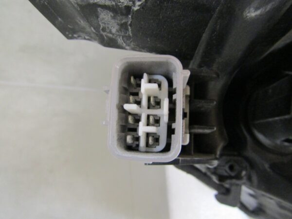 KOPLAMP Toyota Auris 2 II STANDAARD + LED 12-15 81150-02E21 LINKS Q1030/K5 11B
