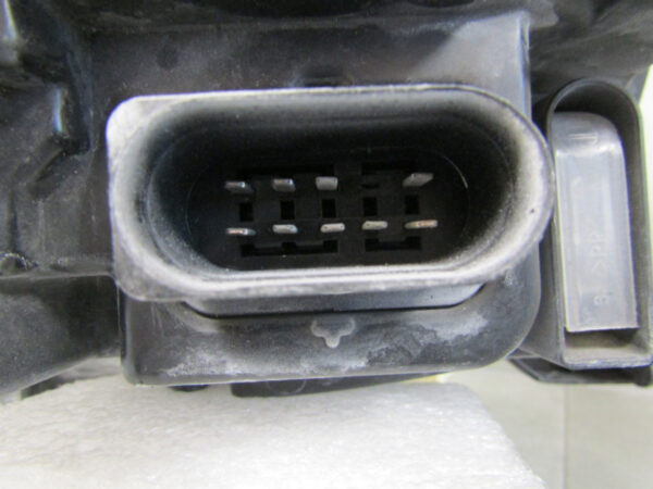 KOPLAMP VW VOLKSWAGEN Amarok 2H1 09-14 2H1941016AA RECHTS Q335/B155