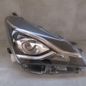 KOPLAMP Toyota Yaris 3 III FACELIFT REGULAR LENS + LED 17-20 RECHTS Q978/K4 6F