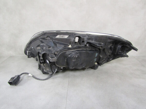 KOPLAMP Volvo XC60 I FACELIFT XENON 13-17 31420250 RECHTS Q887/K4 15F