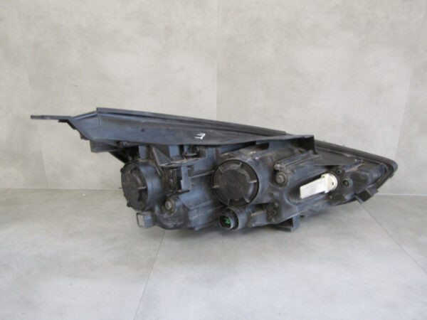 KOPLAMP Hyundai I30 III GEWONE LENS 17-20 92101-G4XXX LINKS Q886/K4 15F