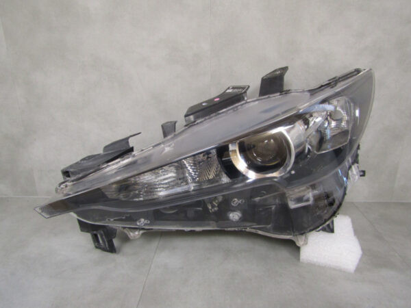 KOPLAMP Mazda CX5 II LED- ZWART 17-21 KB8M-51040 LINKS Q888/K4 15F