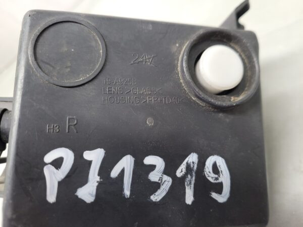 Mistlamp rechtsvoor Opel Astra H III 3 FACELIFT 07- 19-A925B