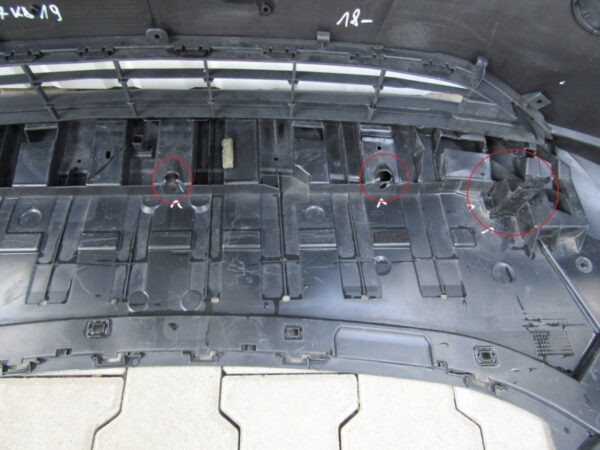 Bumper Ford Fiesta MK8 VIII Active 18-8951669841 Voorbumper Z3124
