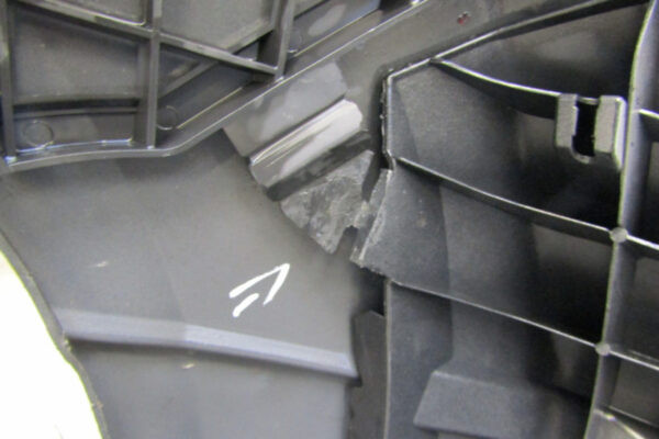 Bumper Nissan Navara 05-10 62022EB240 Voorbumper Q2744