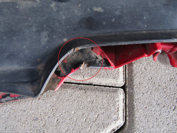 Bumper Mitsubishi L200 L 200 06-09  MN-117474 Voorbumper Q2372