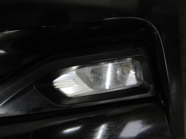 Bumper  Nissan Leaf 2 II 17- 620225SH0H Voorbumper PJ526