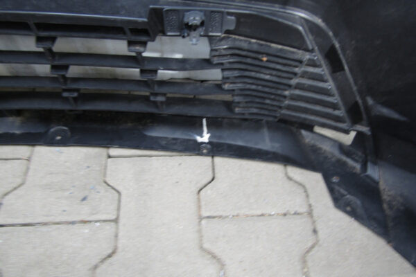 Bumper Nissan TOWNSTAR 2022-  620223081R Voorbumper KJ7601