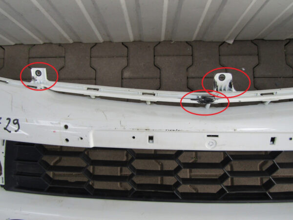 Bumper Mitsubishi L200 5 V 15-6400F763 Voorbumper KS7729