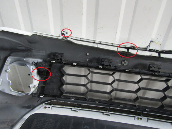 Bumper Mitsubishi L200 5 V 15-6400F763 Voorbumper KS7729