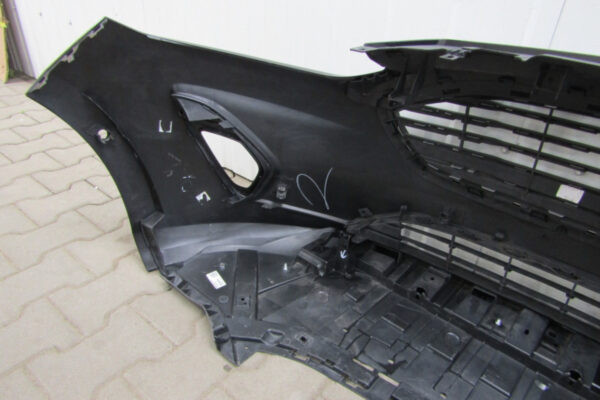 Bumper Ford Fiesta Mk8 VIII 17- płyta Voorbumper MZ737