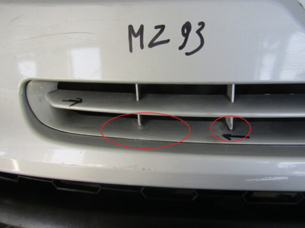 Bumper	Fiat 500L 500 L 12-17  Voorbumper MZ93