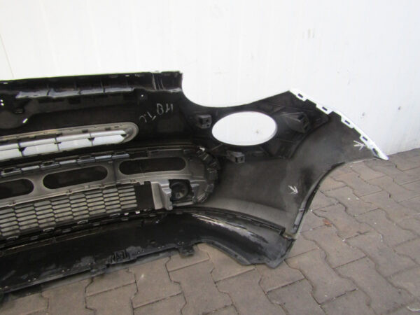 Bumper	Fiat 500L 500 L 12-17  Voorbumper MZ93