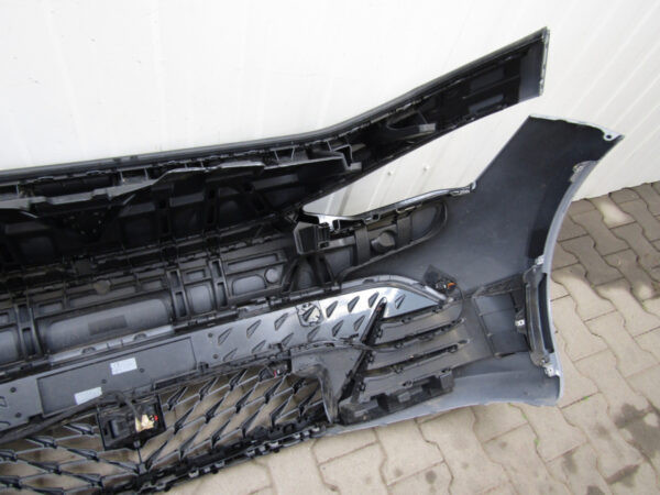 Bumper	Cupra Born 21 Voorbumper JM1767
