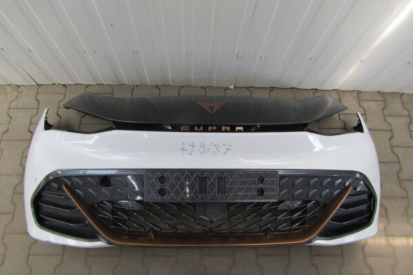 Bumper	Cupra Born 21  Voorbumper KJ9637