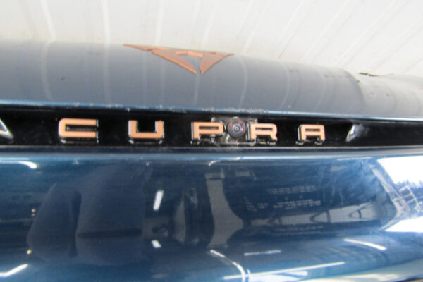 Bumper	Cupra Born 21- Voorbumper KJ9638