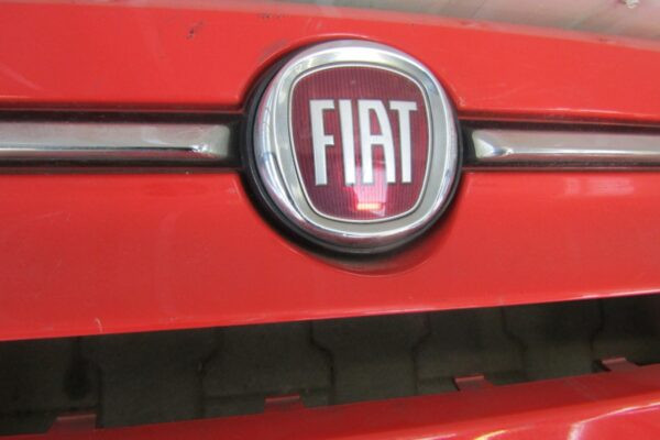 Bumper	Fiat 500 Lift 15- 735619476 Voorbumper MK1719