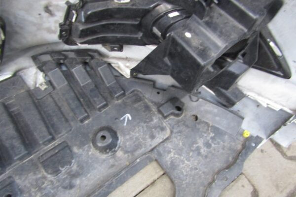 Bumper Ford Mondeo MK5 V 14-17 DS73-17757-JW Voorbumper KJ8640