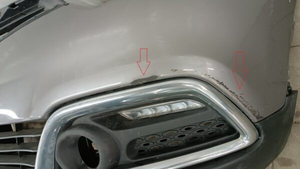 Bumper Renault Captur I 1 13-17  620842933R Voorbumper HK864