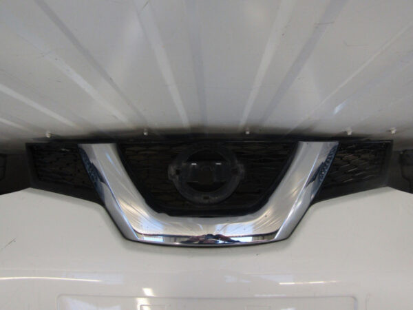 Bumper Nissan X-Trail 3 III T32 13-1762022-4CE0H Voorbumper MK1710
