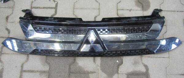 Bumper Mitsubishi Outlander PHEV 3 faceLift 15- 6410G227ZZ Voorbumper MK1788