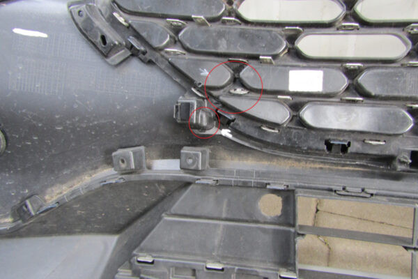 Bumper FORD KUGA MK3 TITANIUM 19- LV4B-17F003-J Voorbumper MK2773