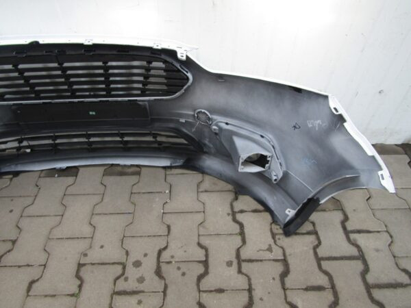 Bumper Ford Transit Courier FACELIFT 18-JT76-17757-A Voorbumper MK3183