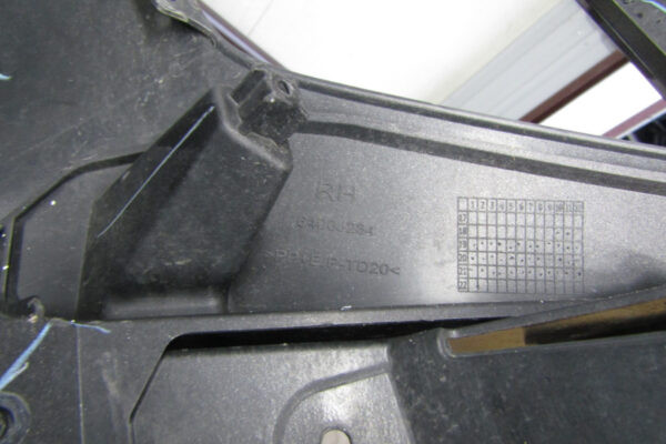 Bumper Mitsubishi L200 V 5 faceLift 18- 6400J284  Voorbumper HK007