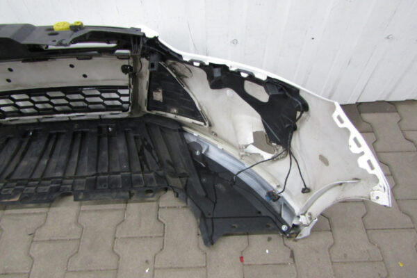 Bumper Ford Focus MK3 ST-line 10-14 BM51-177571 Voorbumper HK027