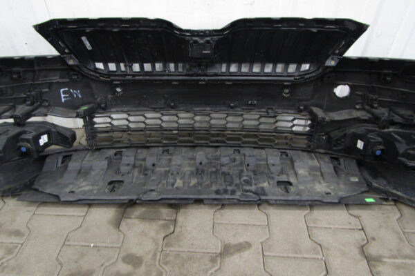 Bumper Skoda Superb 3 III 3V0 FACELIFT 19-24 3V0807221F  Voorbumper MK4414