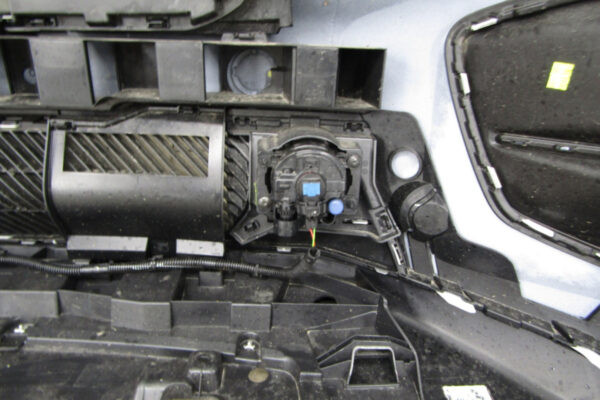 Bumper Citroen C3 IV kompletny 24- Voorbumper SM170