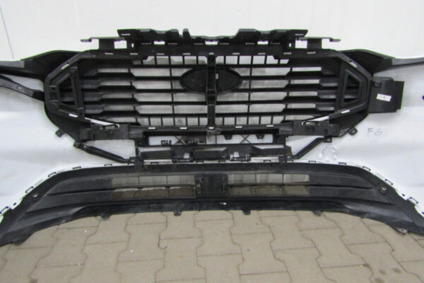 Bumper FORD CUSTOM MK2 II 23- PZ31-17E778-A Voorbumper HK602