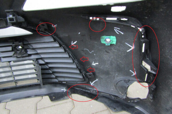 Bumper Toyota Corolla E21 XII Sedan 18-52119-02Q10 Voorbumper KS7877