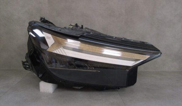 KOPLAMP AUDI Q4 E TRON ETRON FULL LED- 21- RH RECHTS 89A941034  S1271/K4/8A