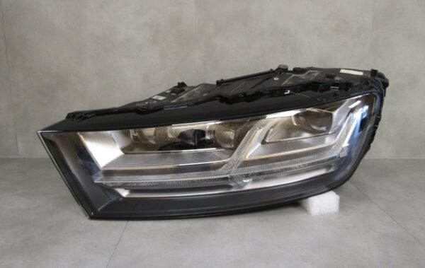Koplamp Audi Q7 4M0 FULL LED MATRIX 15-19 LH LINKS 4M0941035 S1276/5K/4d