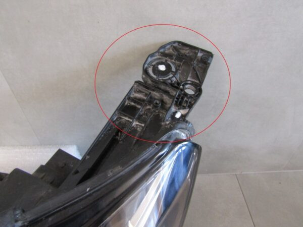 KOPLAMP PEUGEOT 308 T9 FACELIFT STANDAARD 17-21 LH 981699068000 LINKS A1269/4K/15E