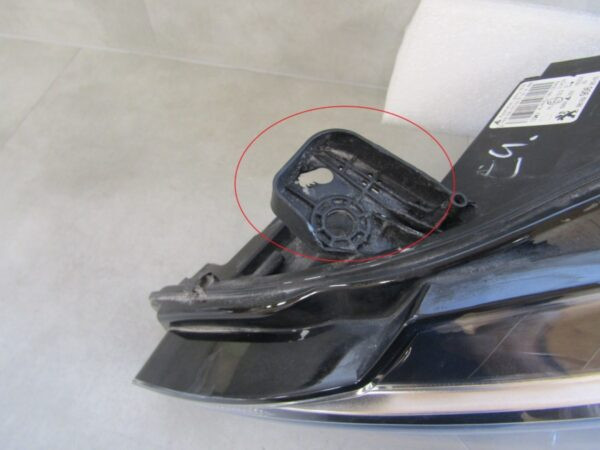 KOPLAMP PEUGEOT 308 T9 FACELIFT STANDAARD 17-21 LH 981699068000 LINKS A1269/4K/15E