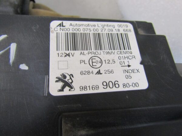 KOPLAMP PEUGEOT 308 T9 FACELIFT STANDAARD 17-21 LH 981699068000 LINKS A1269/4K/15E