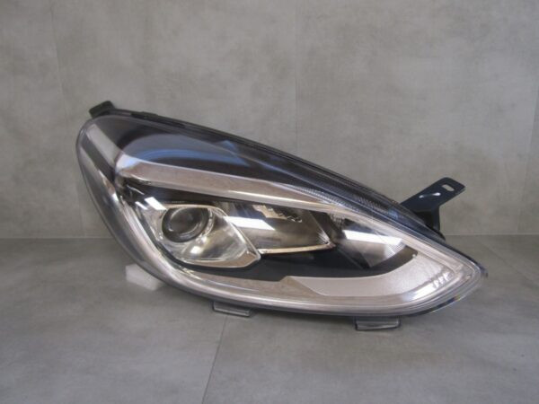 Koplamp Ford Fiesta MK8 VIII 17-21 standaard lens met led Rechts A1298/4K/15D