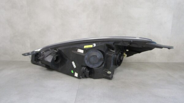 Koplamp Ford Fiesta MK8 VIII 17-21 standaard lens met led Rechts A1298/4K/15D