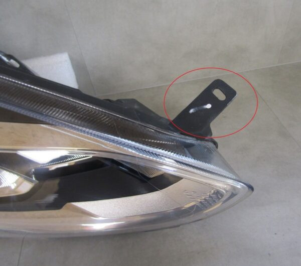 Koplamp Ford Fiesta MK8 VIII 17-21 standaard lens met led Rechts A1298/4K/15D