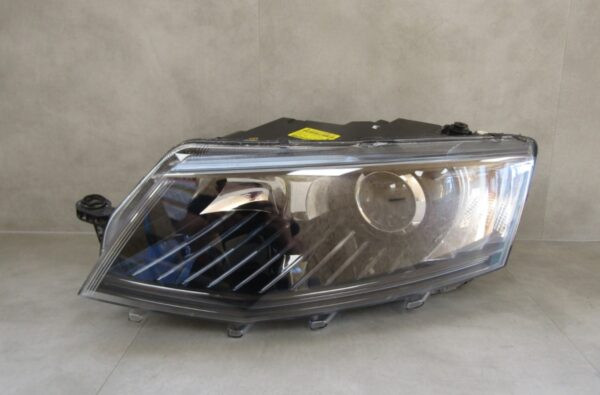 KOPLAMP SKODA OCTAVIA 3 III XENON 12-16 LINKS LH 5E1941017B A1253/5K/1D