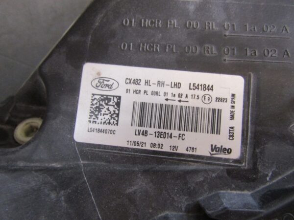 KOPLAMP Ford Kuga MK3 LED- 19-24 RH RECHTS LV4B13E014 S1168/K5/4E