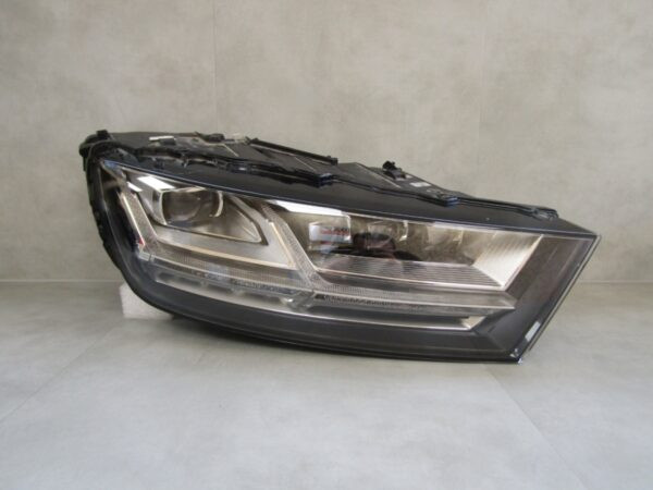Koplamp Audi Q7 SQ7 4M0 Full LED Matrix 15-19 Rechts 4M0941036 A1245/4K/3A
