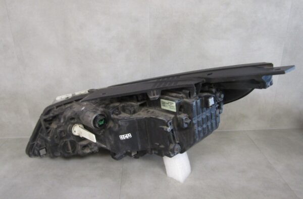 Koplamp KIA OPTIMA V 5 LED RH 15-18 92102A8800 RECHTS A1228/4K/4A