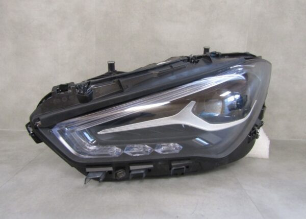 KOPLAMP MERCEDES CLA W118 FACELIFT VOLLEDIG LED 23- LINKS A1280/5K/6D