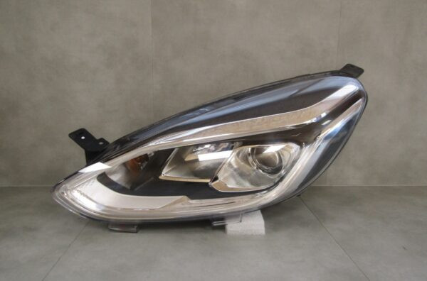Koplamp Ford Fiesta MK8 VIII 17-21 lens met led links H1BB-13101 S1224/4K/2E
